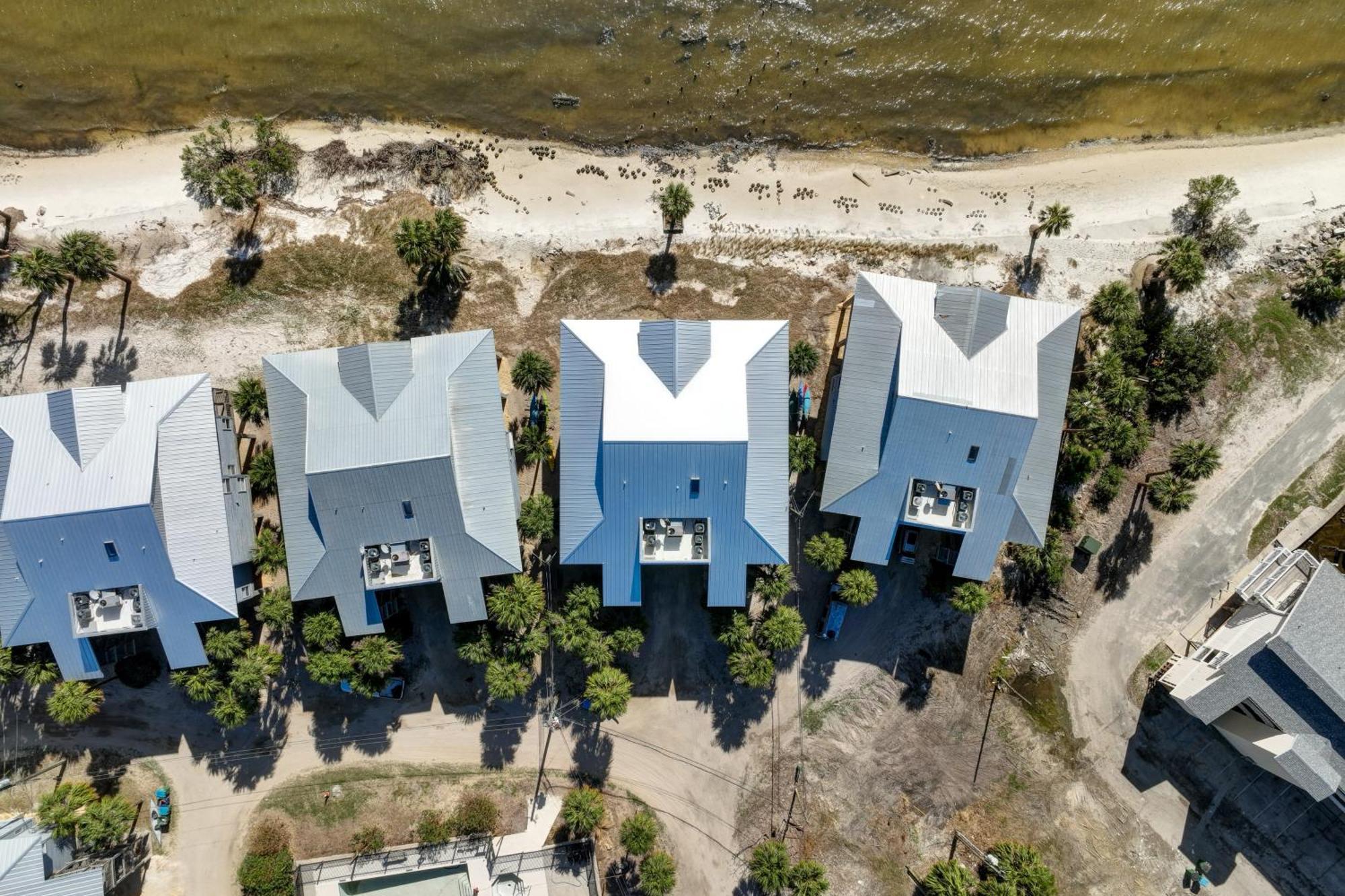 Beachfront Cedar Key Retreat With Pool Access! Exteriér fotografie